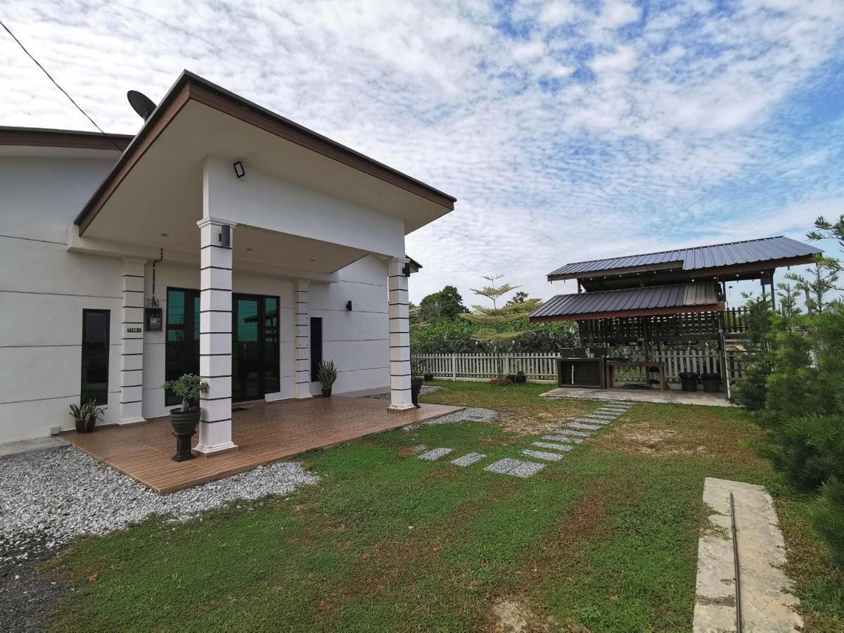 Orchard Villa Melaka Malacca Exterior foto